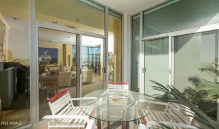 Photo #6: 6833771 Listing 