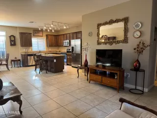 Photo #6: 6834174 Listing 