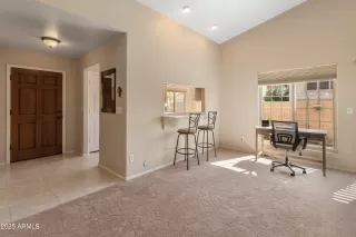 Photo #5: 6834196 Listing