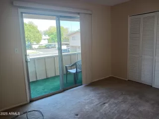 Photo #5: 6834334 Listing