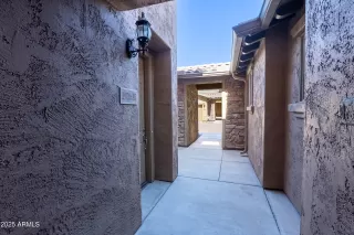 Photo #3: 6834452 Listing 