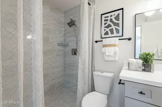 Photo #3: 6834453 Listing 