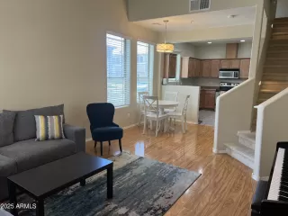 Photo #1: 6834589 Listing