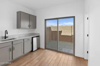 Photo #2: 6834838 Listing