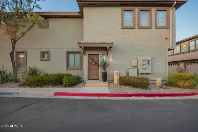 MLS: 6834908 Condo For Sale