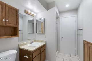 Photo #5: 6835575 Listing 