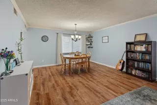 Photo #4: 6835676 Listing