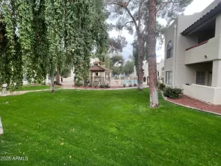 Photo #2: 6835801 Listing 