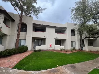 Photo #3: 6835801 Listing 