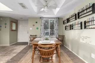 Photo #6: 6835940 Listing