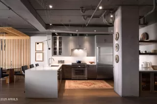 Photo #1: 6836107 Listing 