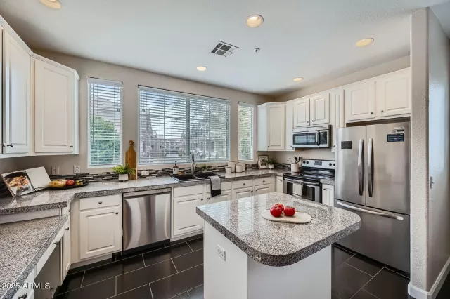 MLS: 6836183 Condo For Sale