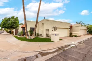 Photo #2: 6836538 Listing 