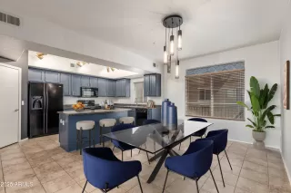 Photo #1: 6836577 Listing