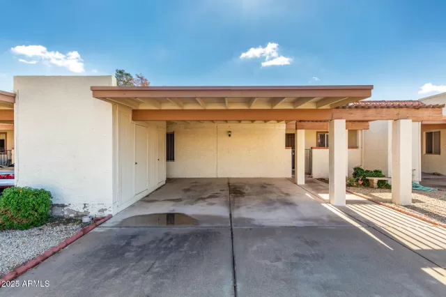 MLS: 6836607 Condo For Sale