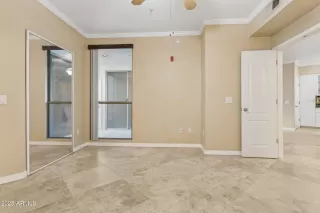 Photo #6: 6836746 Listing 