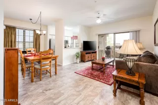 Photo #3: 6837037 Listing 