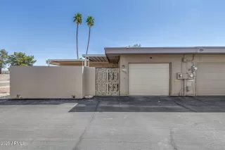 Photo #2: 6837102 Listing