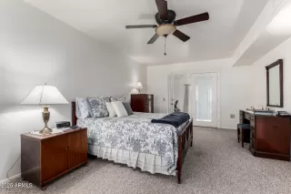 Photo #4: 6837284 Listing