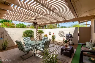 Photo #5: 6837284 Listing