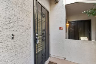 Photo #5: 6837424 Listing