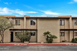 Photo #1: 6837637 Listing