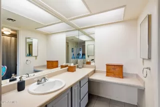 Photo #1: 6837776 Listing