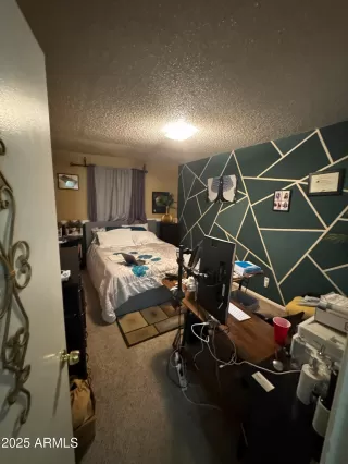 Photo #3: 6837787 Listing 