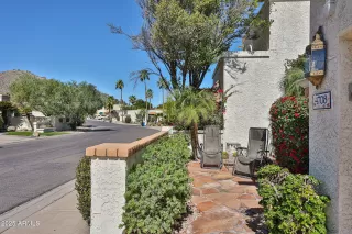 Photo #3: 6837882 Listing