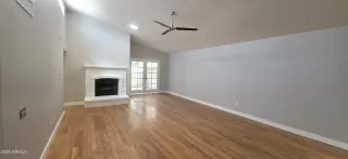 Photo #6: 6837991 Listing