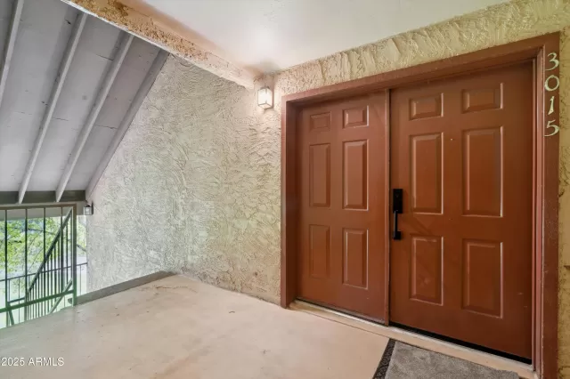 MLS: 6838082 Condo For Sale