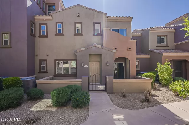 MLS: 6838124 Condo For Sale