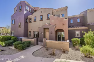 Photo #1: 6838124 Listing