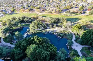 Photo #6: 6838155 Listing