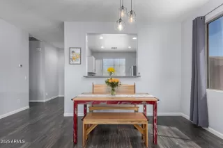 Photo #6: 6838272 Listing