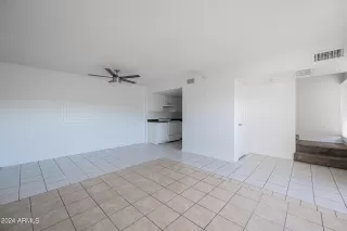 Photo #3: 6838438 Listing 