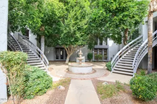 Photo #1: 6838586 Listing 