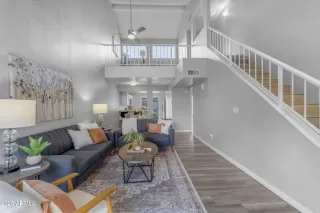 Photo #1: 6839006 Listing