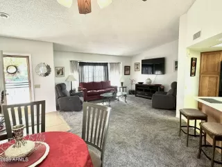 Photo #2: 6839027 Listing 