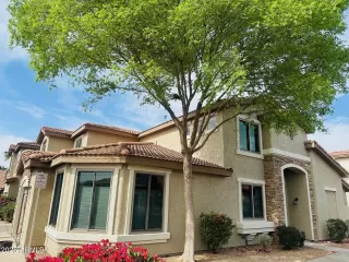 Photo #1: 6839095 Listing