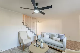 Photo #6: 6839313 Listing