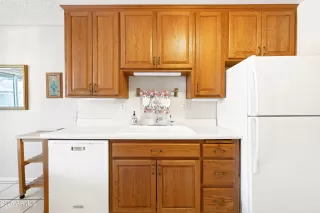 Photo #6: 6839398 Listing 