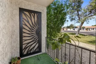 Photo #1: 6839445 Listing