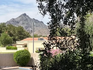 Photo #3: 6839713 Listing