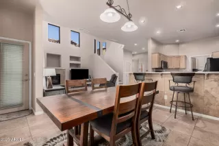 Photo #5: 6839784 Listing 