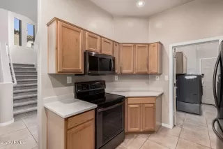 Photo #6: 6839784 Listing 