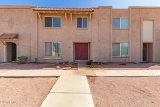 Photo #1: 6840216 Listing 