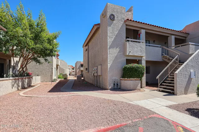 MLS: 6840585 Condo For Sale