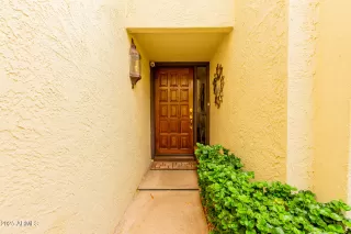 Photo #6: 6840719 Listing 