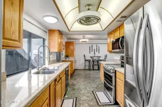 Photo #3: 6840864 Listing 